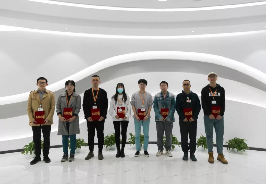 1635123563971051696.jpg 捷瑞数字DE事业群第四季度岗位标兵评选与表彰大会